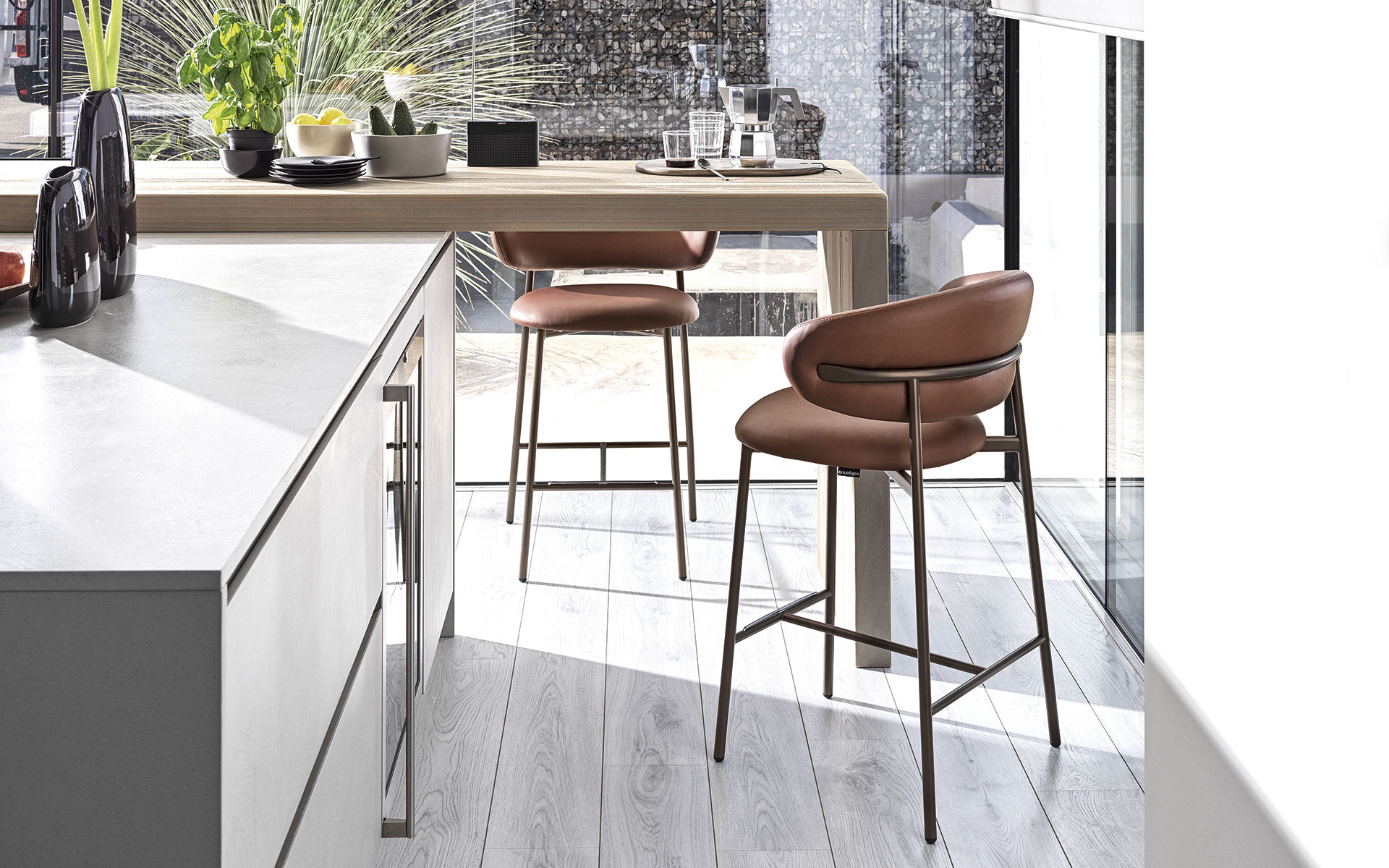 stools - CS2032 OLEANDRO
